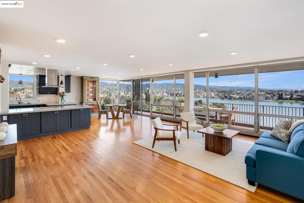 177 19th St 11e Property Photo 1