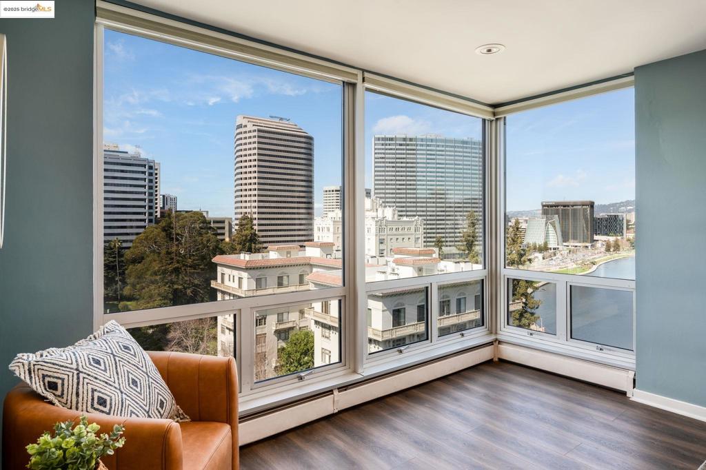 177 19th St 11e Property Photo 26