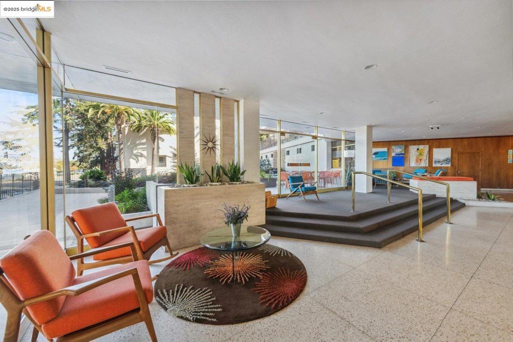 177 19th St 11e Property Photo 38