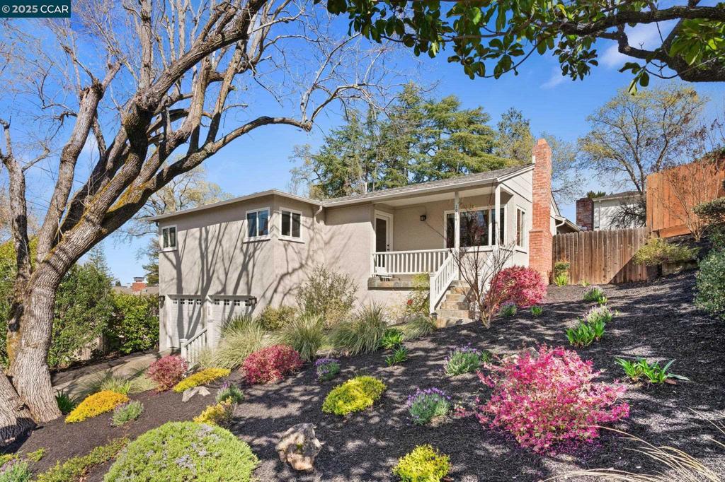 1984 Magnolia Way Property Photo