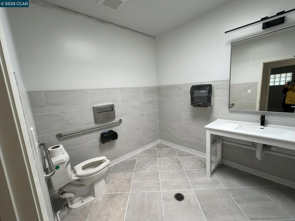 3733 San Pablo Dam Rd Property Photo 9