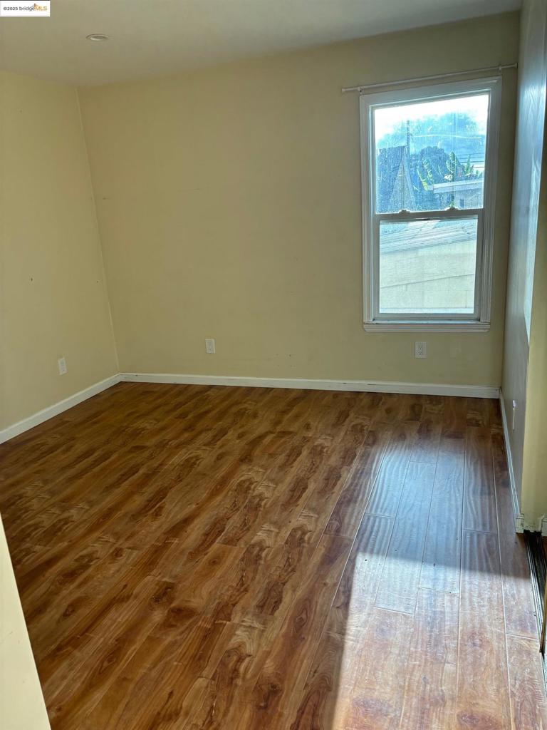 3020 35th Avenue Property Photo 12