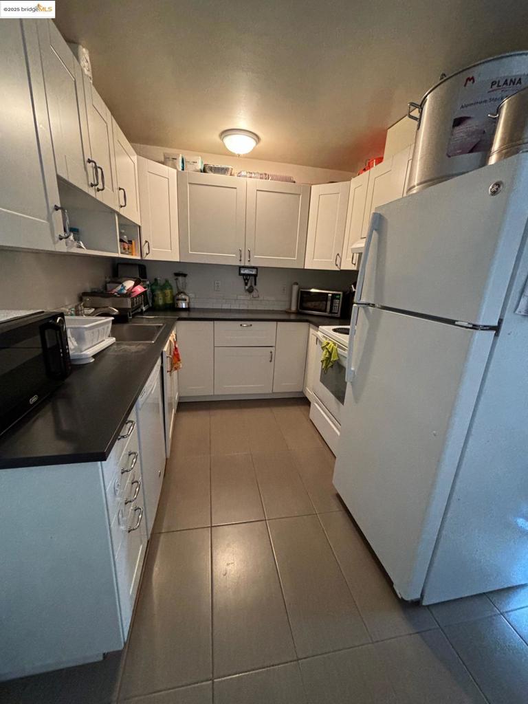 3020 35th Avenue Property Photo 16