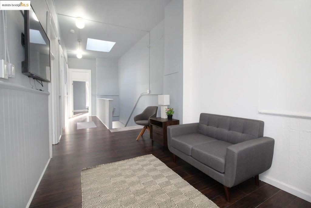 1502 8th St Property Photo 4