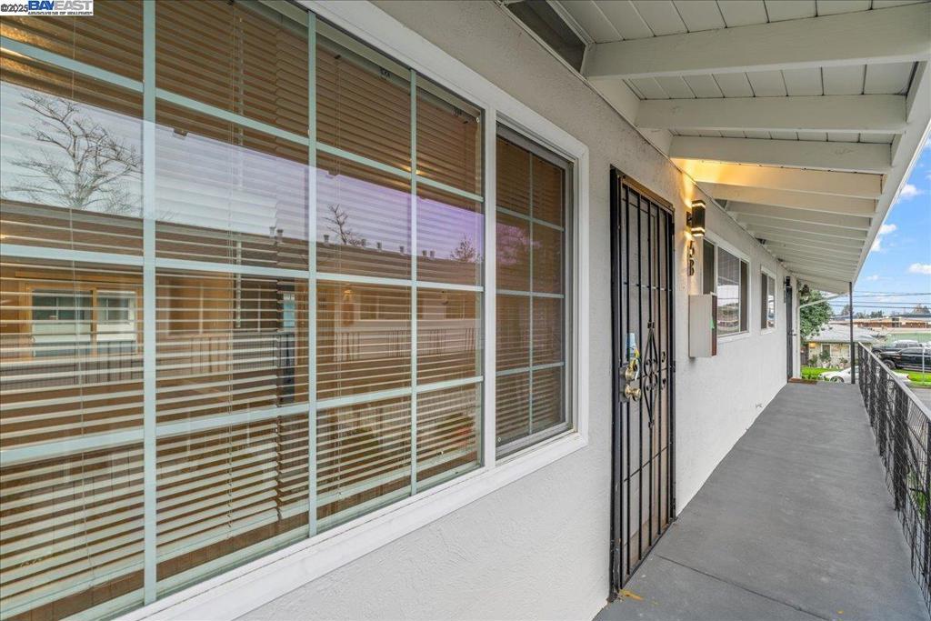 27070 Manon Ave Property Photo 24