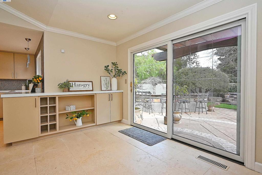 368 Cardona Cir Property Photo 14