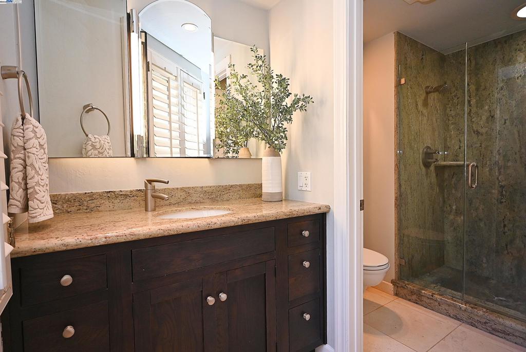 368 Cardona Cir Property Photo 34