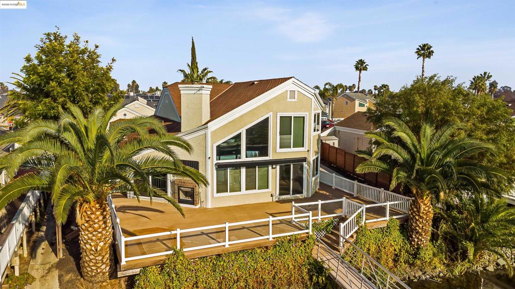 4730 Spinnaker Way Property Photo