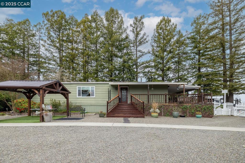 7050 Starr Rd Property Photo