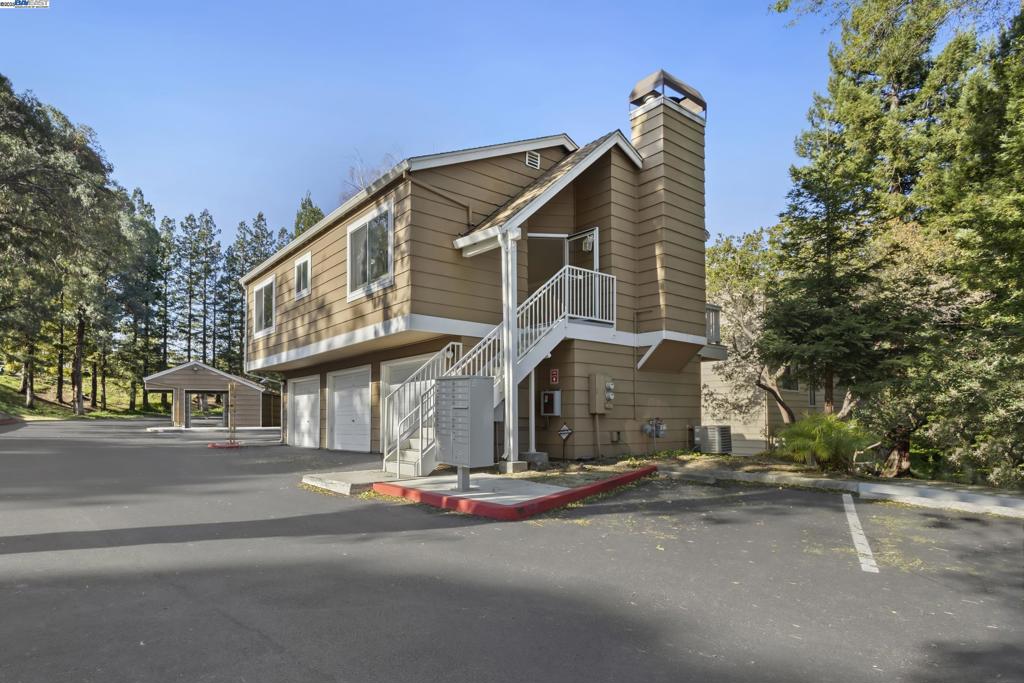 384 Mill Rd Property Photo