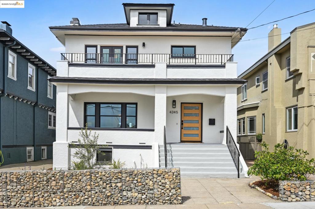 4345 Edgewood Ave. Property Photo 1