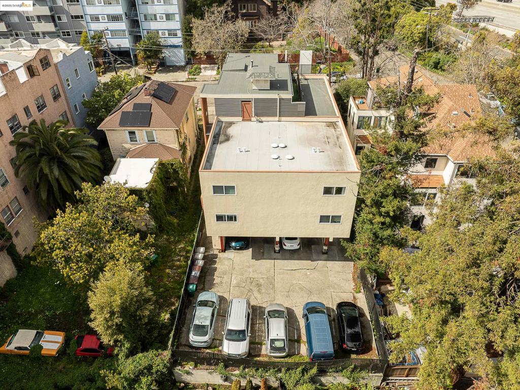 414 Fairmount Ave Property Photo 9