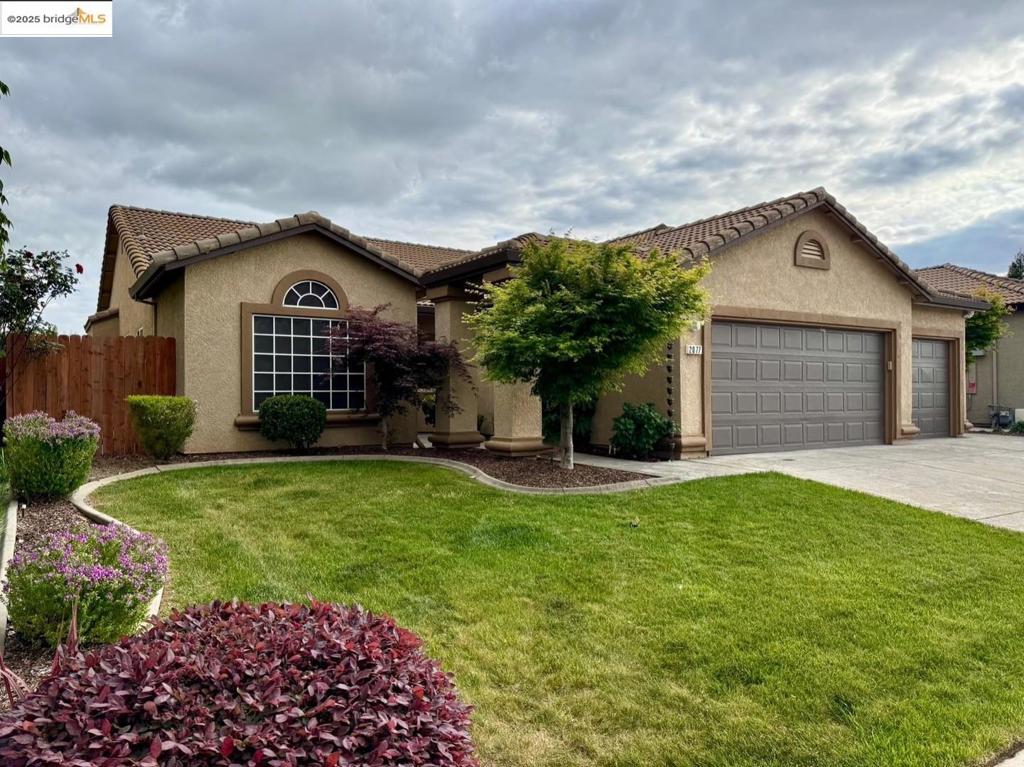 Lincoln Real Estate Listings Main Image