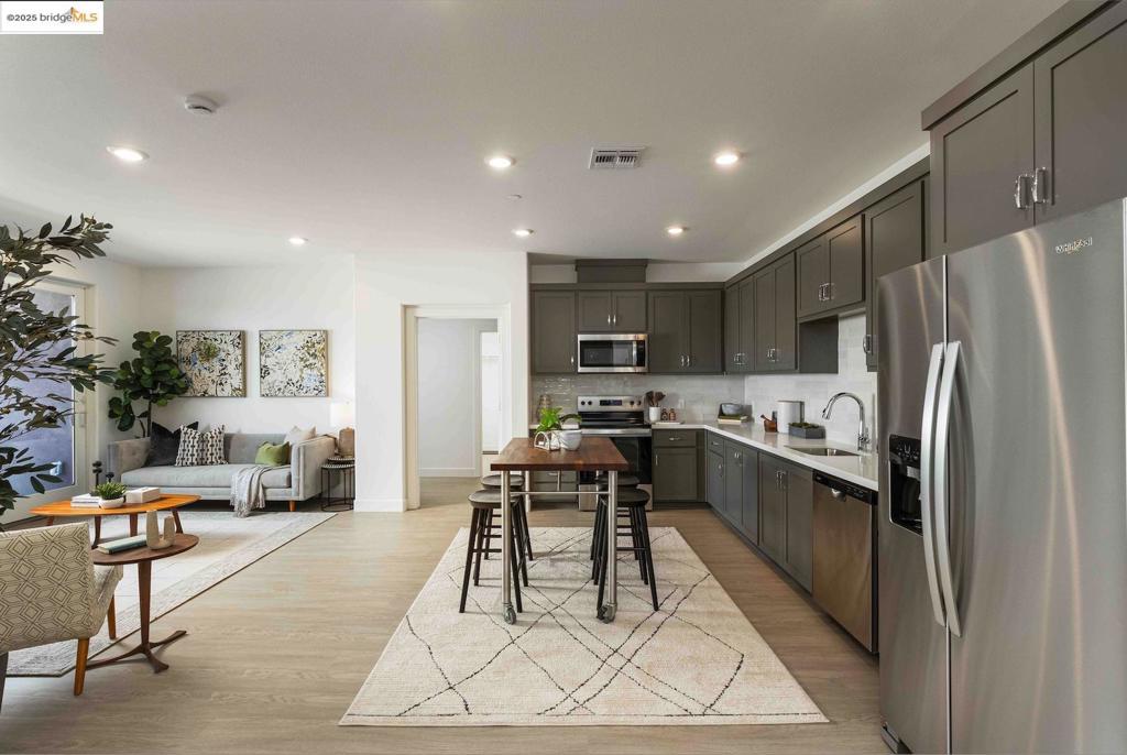500 Somi Ct 213 Property Photo