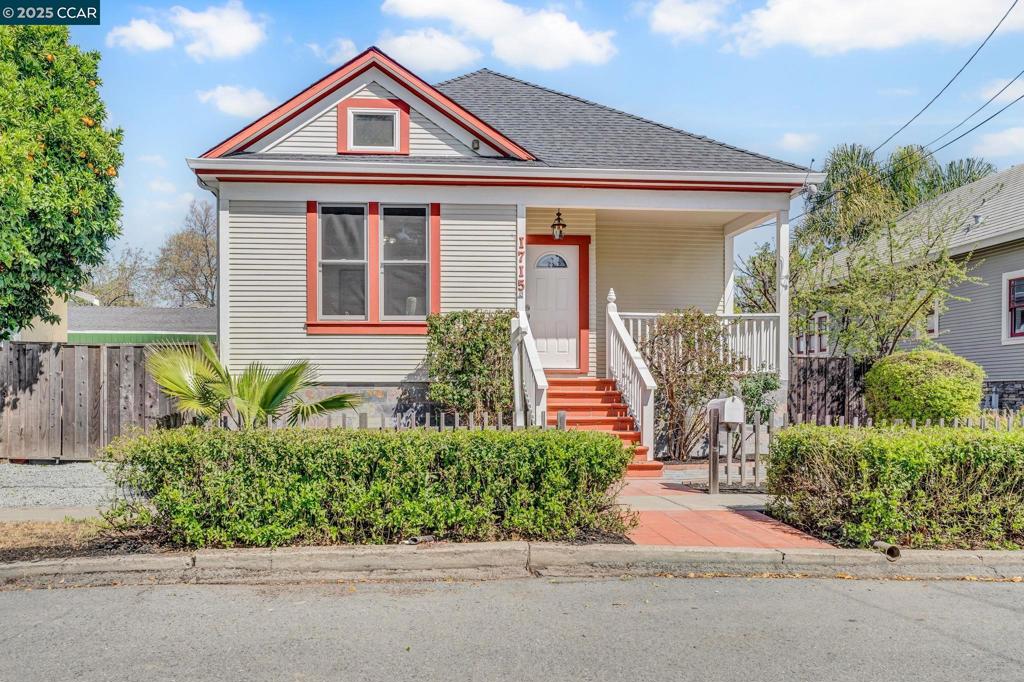 1715 Castro St Property Photo