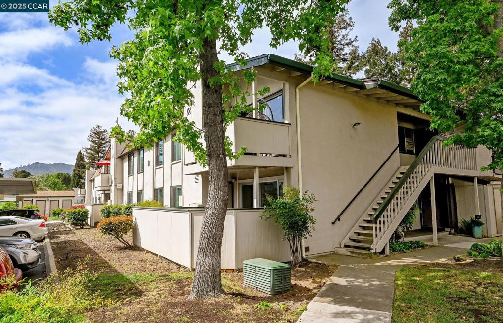 5450 Concord Blvd N6 Property Photo 1