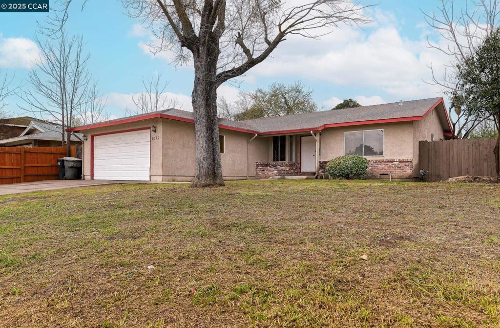 8020 Maybelline Way Property Photo