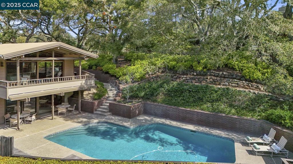 39 Evergreen Property Photo