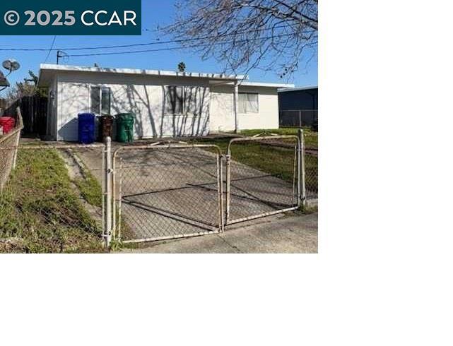 515 Harrison Dr Property Photo