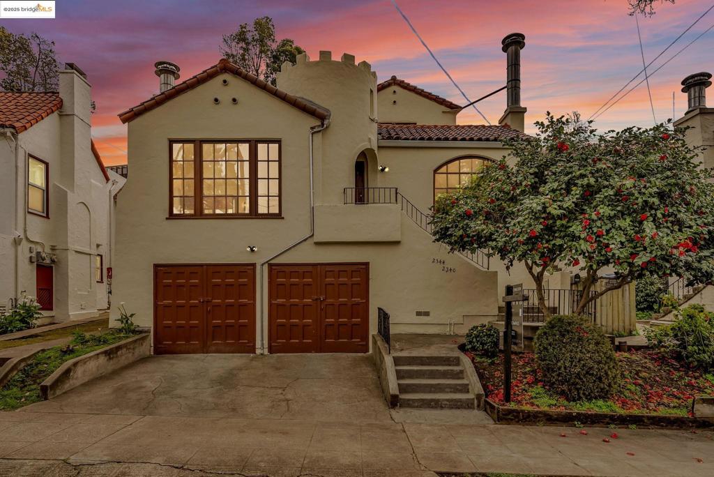 2340 Virginia St Property Photo