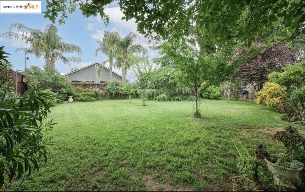 730 Bramhall St Property Photo