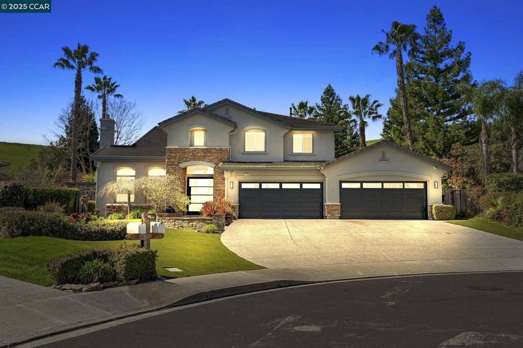 1150 Vista Monte Dr Property Photo