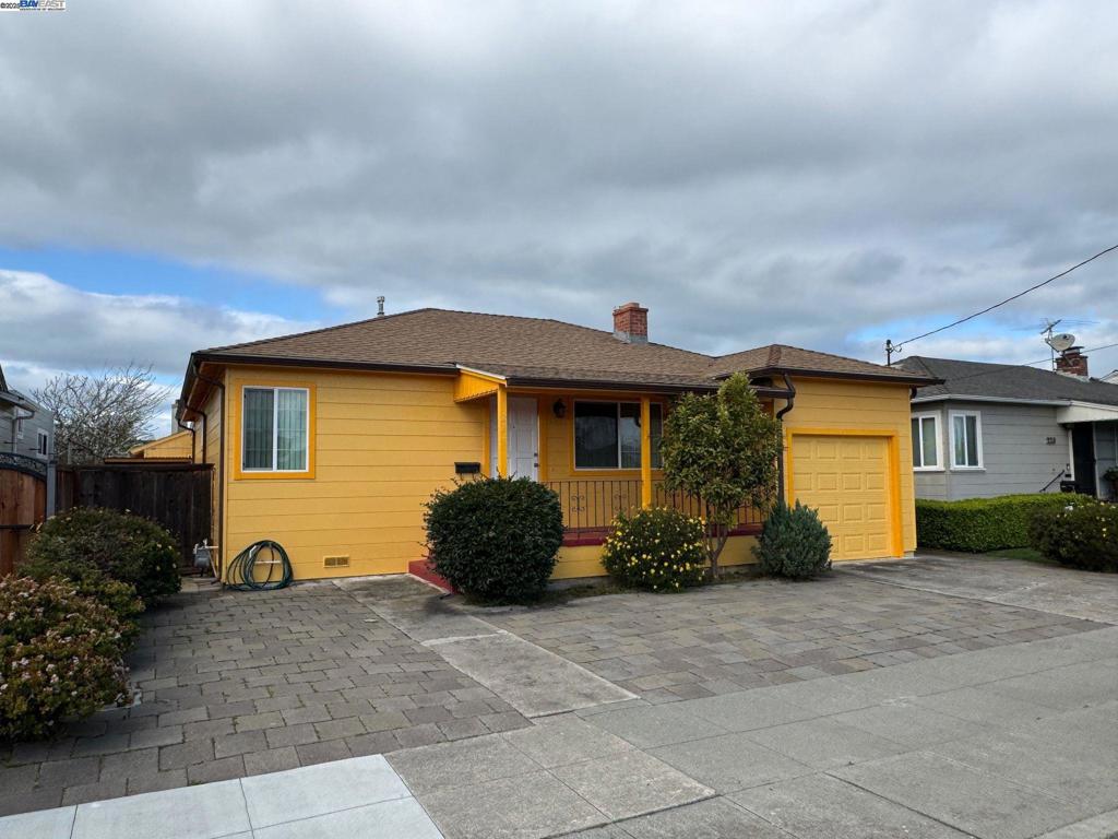 Alameda Real Estate Listings Main Image