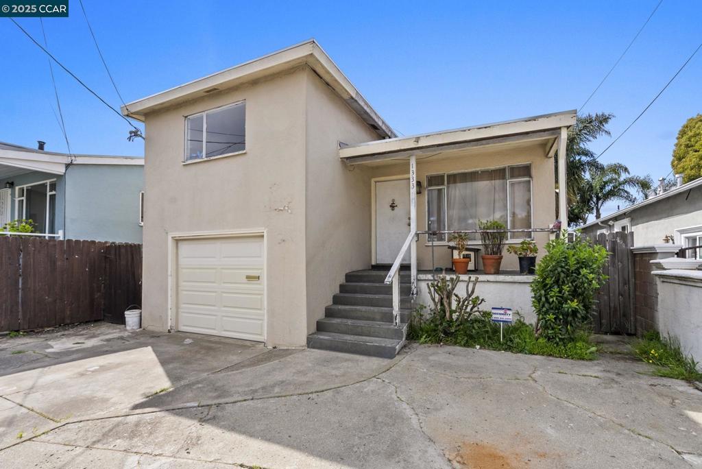 1333 Hayes Property Photo