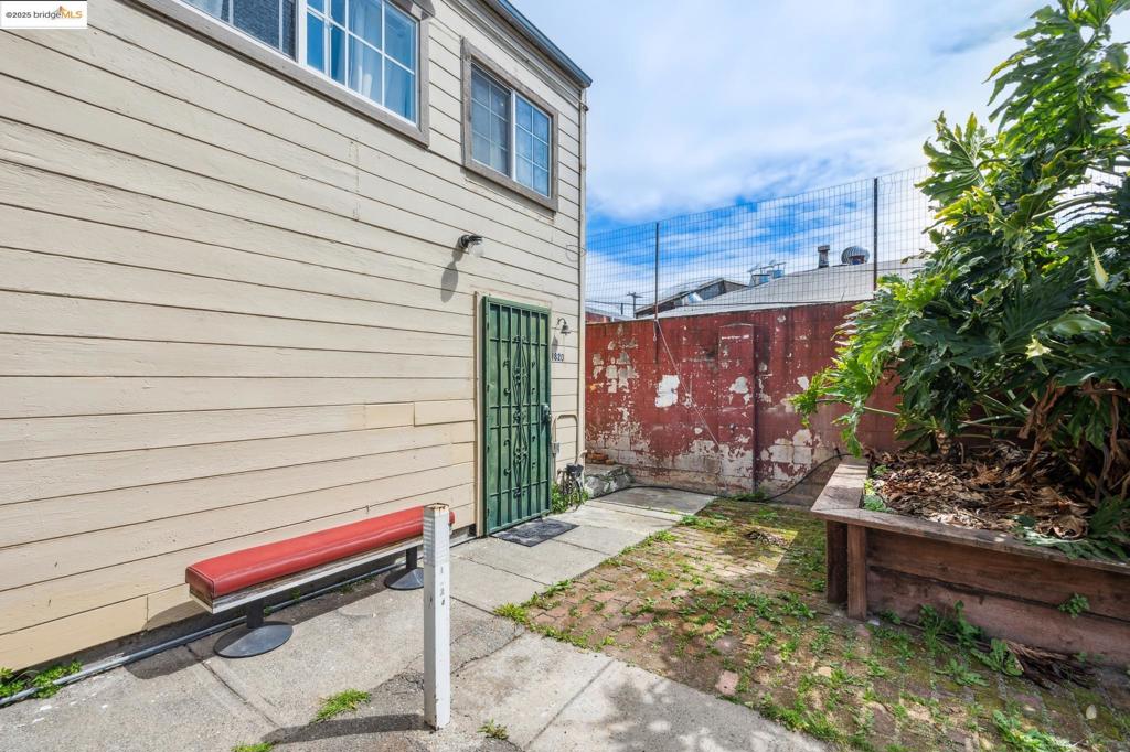 1820 International Blvd Property Photo 37