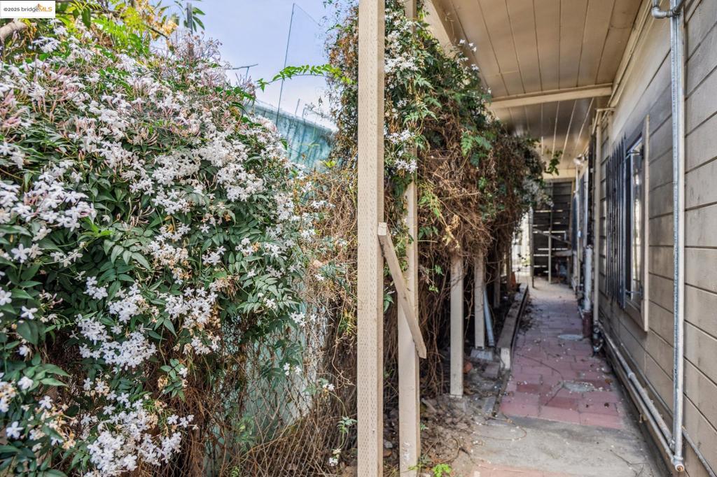 1820 International Blvd Property Photo 44
