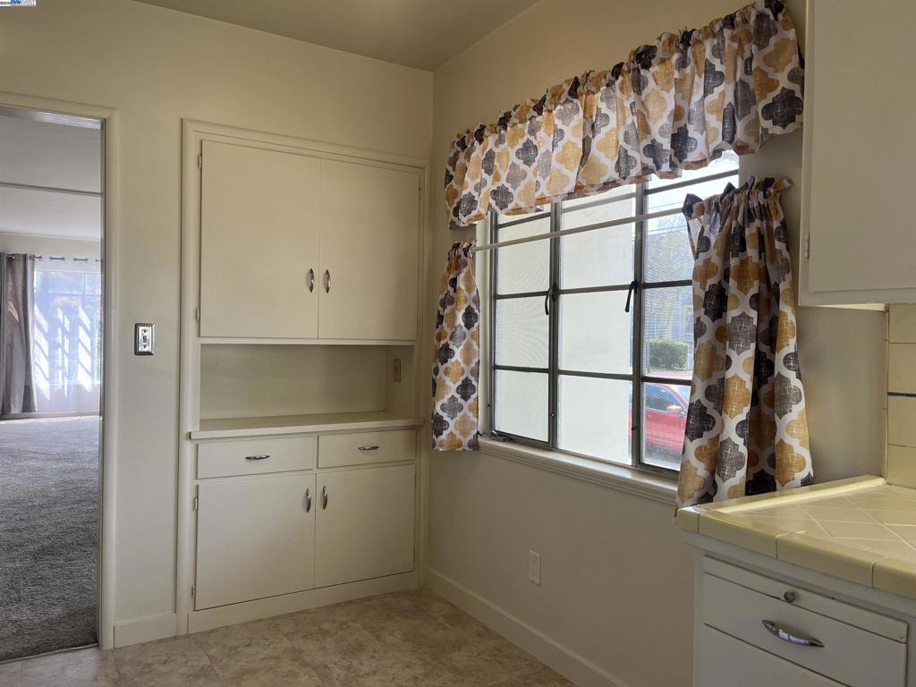1303 Paru St Property Photo 12