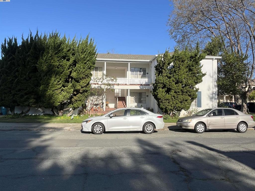 1319 Paru St Property Photo 2