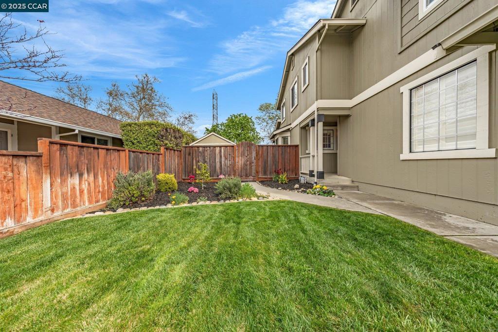 530 Andrea Cir Property Photo 6