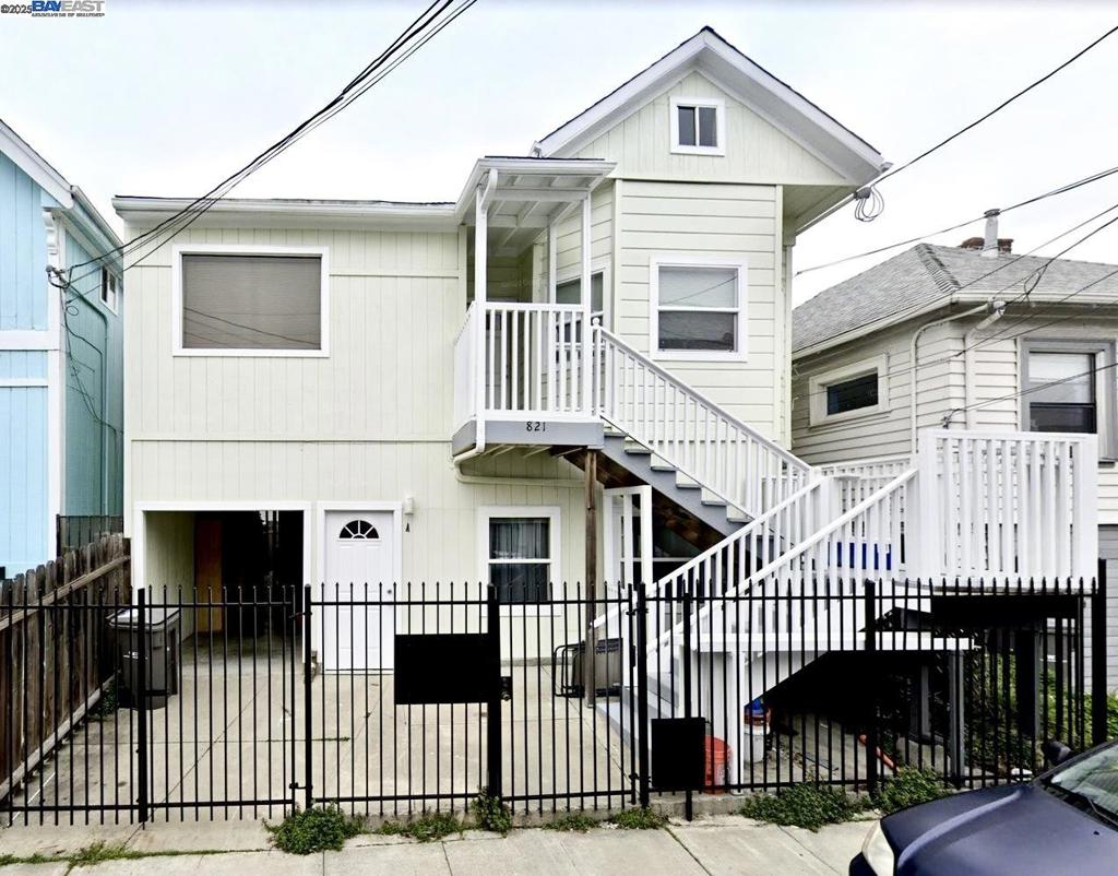 821 PARK WAY Property Photo 1