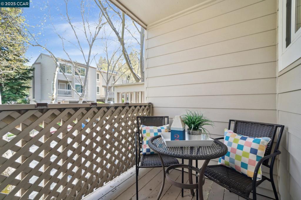 497 Woodminster Dr Property Photo 14