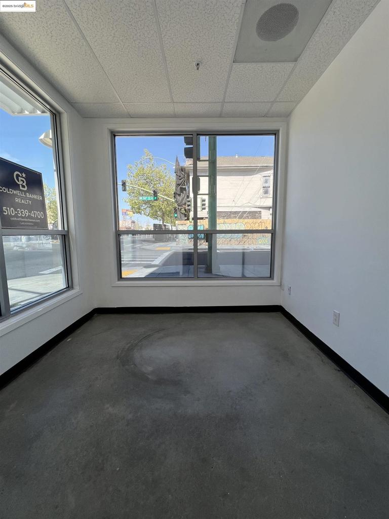 9400 International, Suite A Property Photo 4
