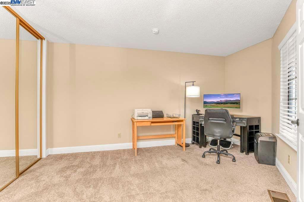 2287 Cove Ct Property Photo 25