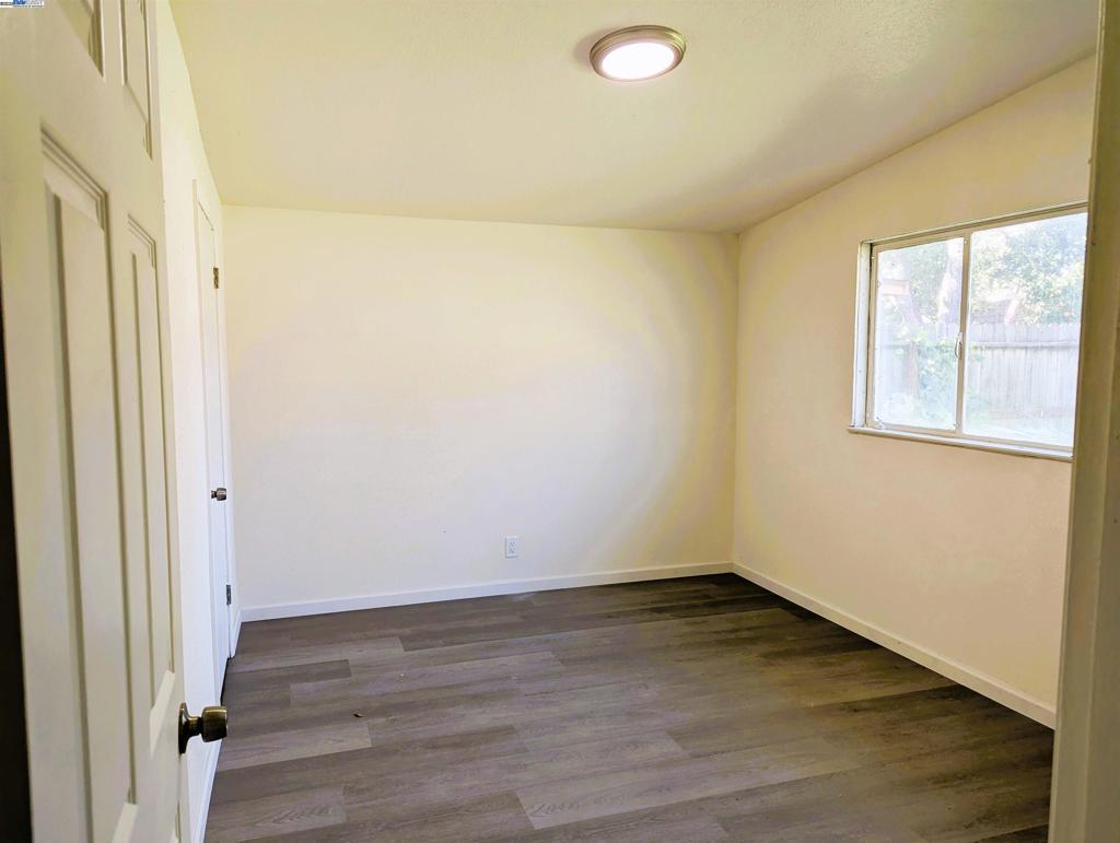 2217 Porter Way Property Photo 16