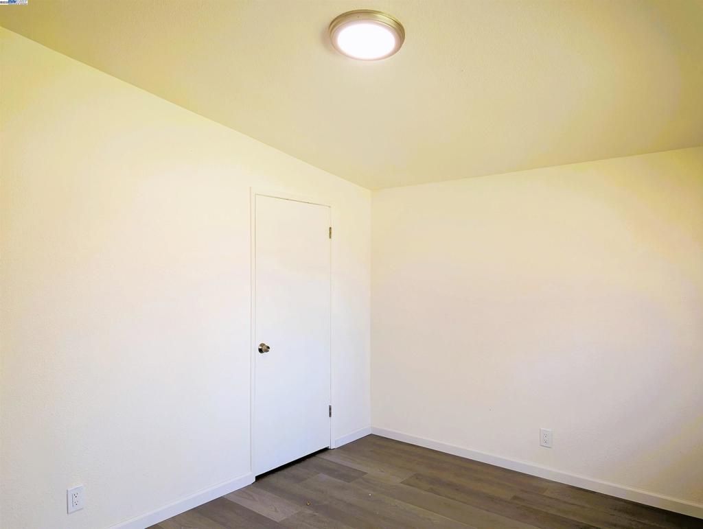 2217 Porter Way Property Photo 17