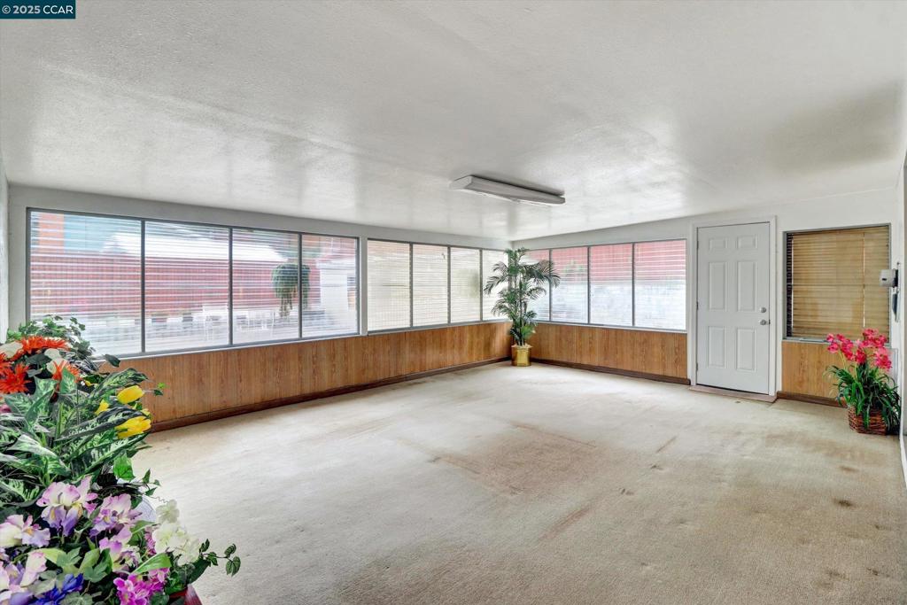 1200 Loyola Way Property Photo 22