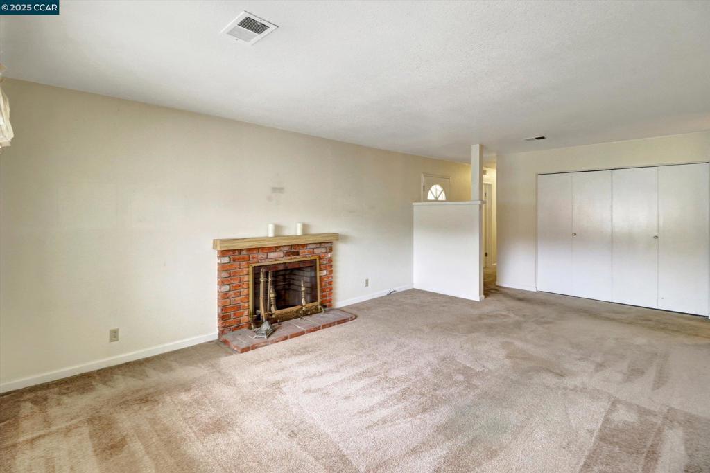 1200 Loyola Way Property Photo 31