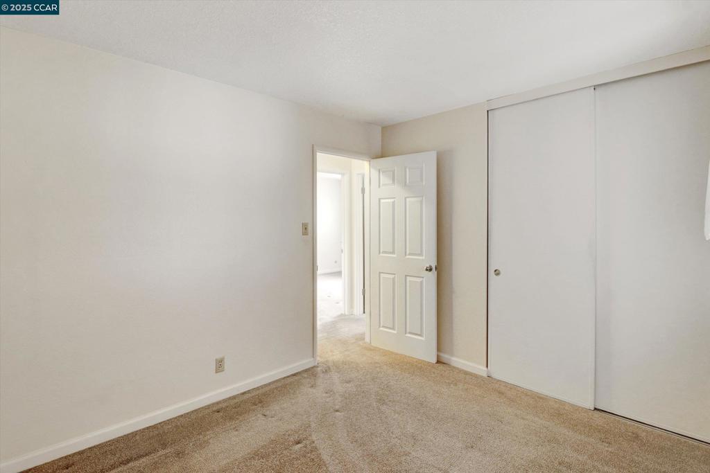 1200 Loyola Way Property Photo 36