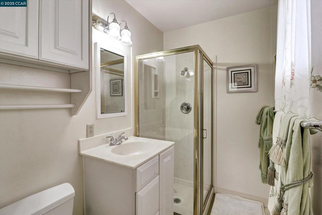 1200 Loyola Way Property Photo 42