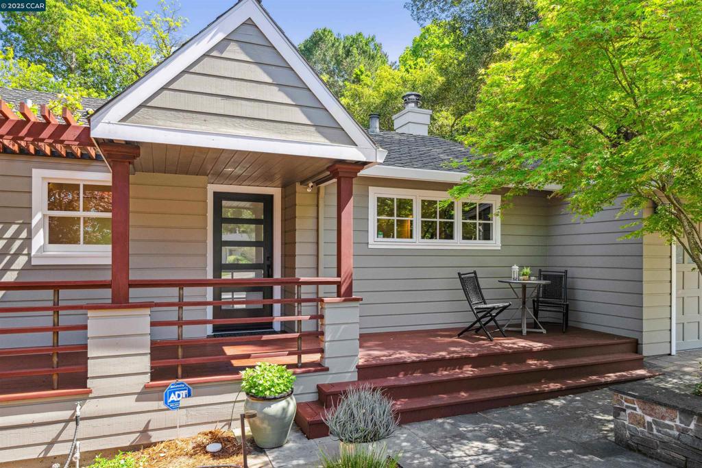 30 Newell Ct Property Photo 2
