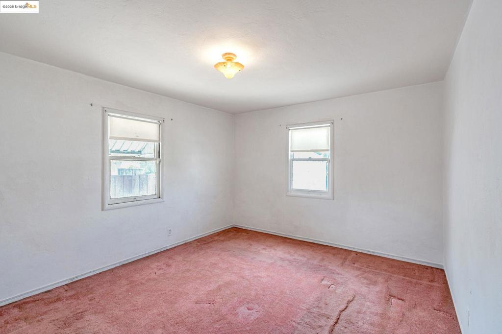 2045 Durant Ave Property Photo 21