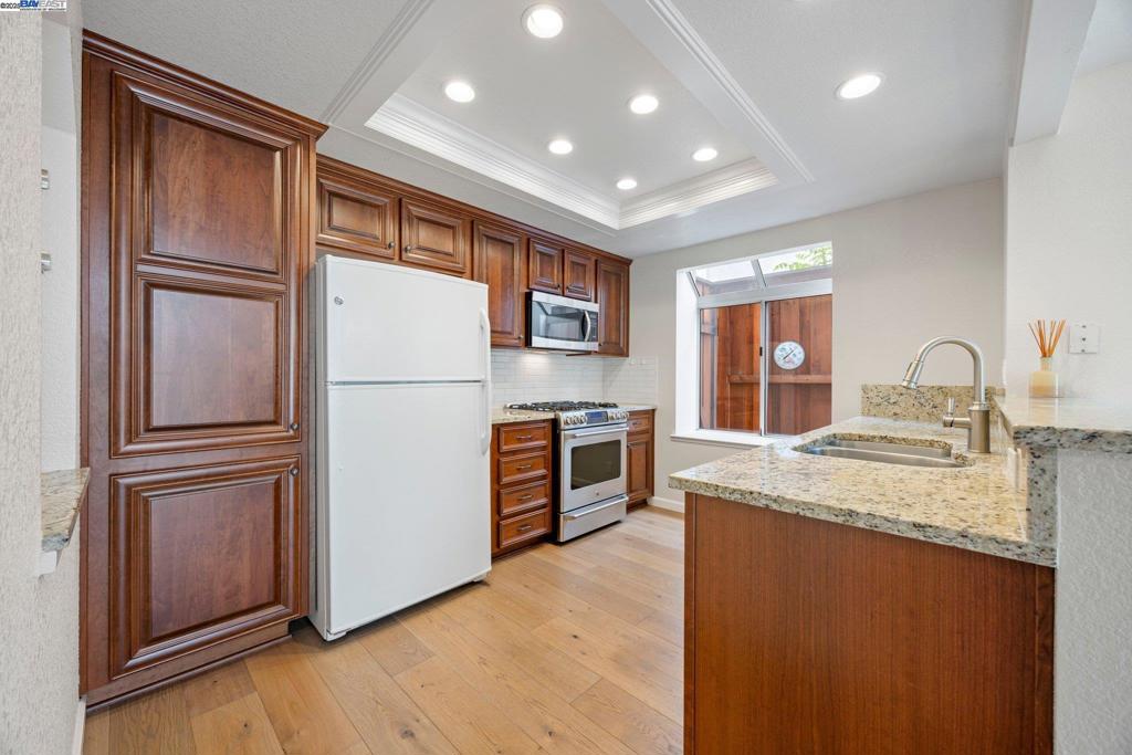 4143 Moller Dr Property Photo 12
