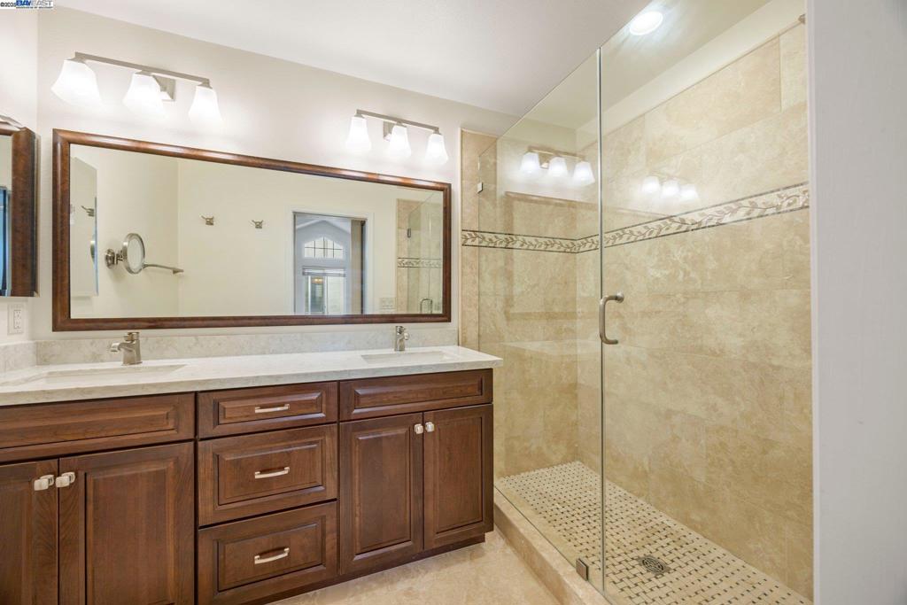4143 Moller Dr Property Photo 34