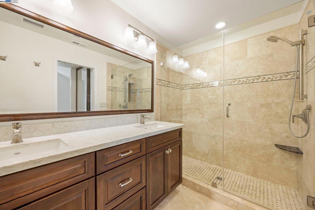 4143 Moller Dr Property Photo 35