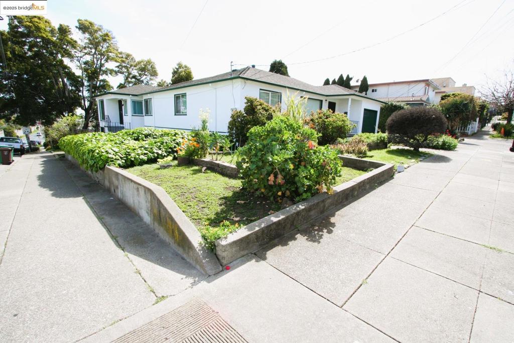 5312 Sacramento Ave Property Photo 1