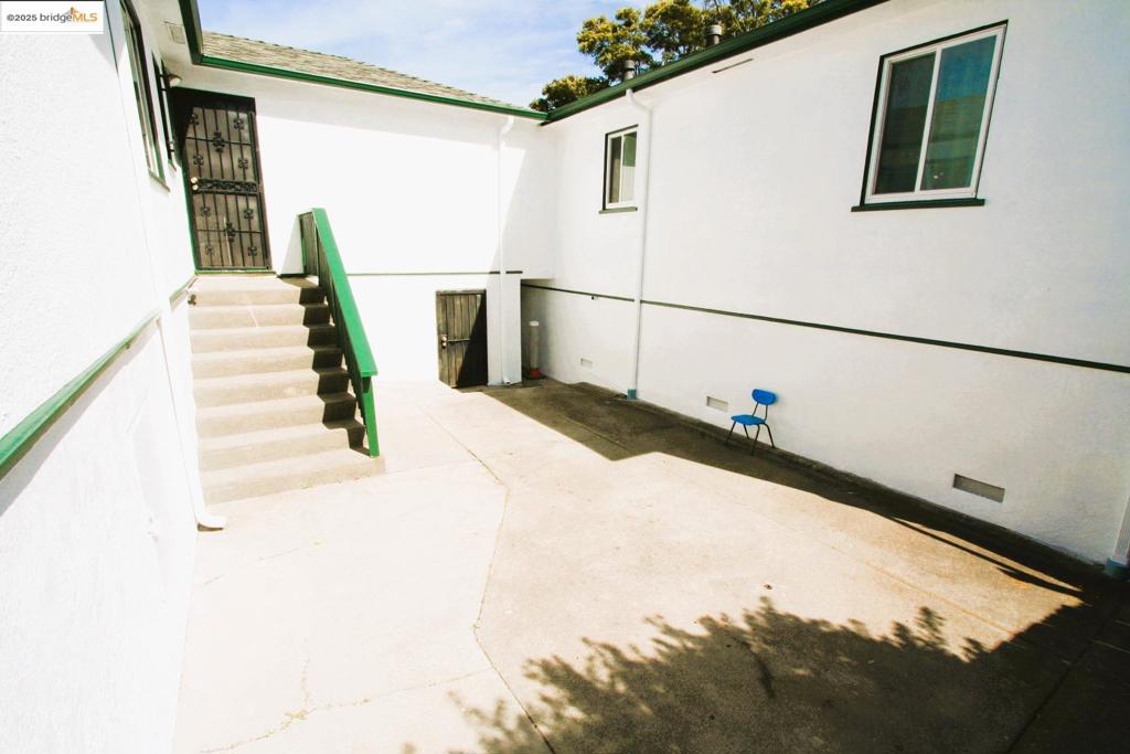 5312 Sacramento Ave Property Photo 9